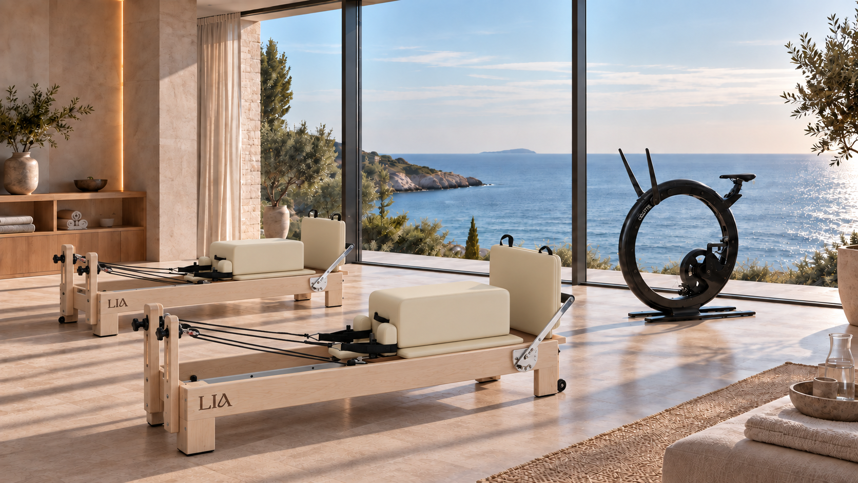 הדמיית חלל הפונה לים עם מיטות LIA Pilates ואופני Ciclotte